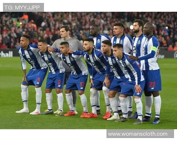 中超精彩对决波尔图与巴黎圣日耳曼战成平局补时进球引发全场狂欢