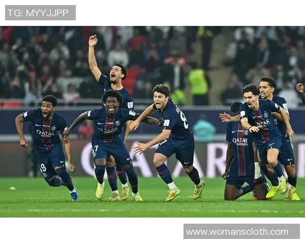 德甲激战：利物浦大胜巴黎圣日耳曼乌龙球成比赛转折点